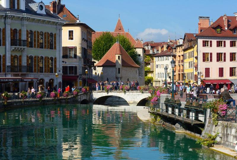 L'Appartement De Chiara A Annecy Ngoại thất bức ảnh