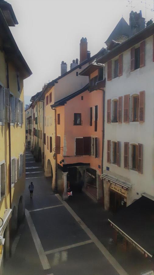 L'Appartement De Chiara A Annecy Ngoại thất bức ảnh